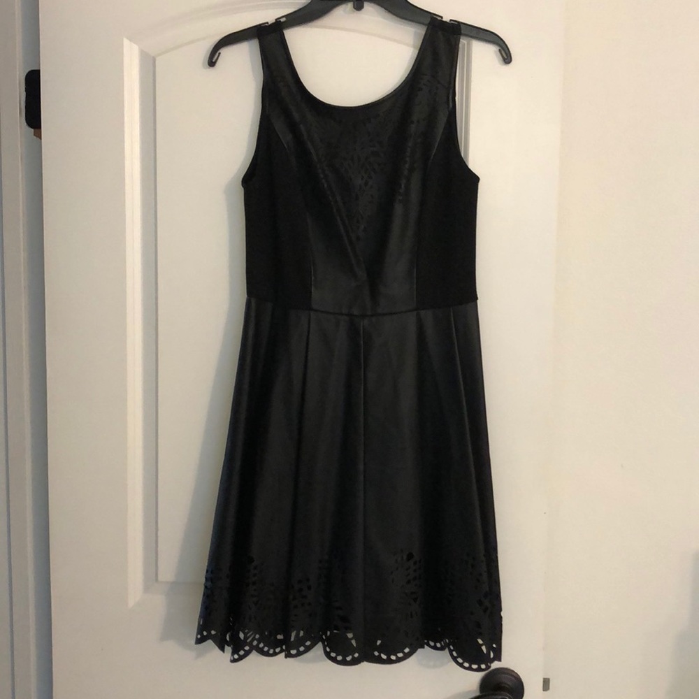 Little black dress.